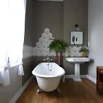 La Maison Botanique Bed & Breakfast 3*