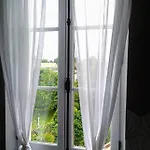 Bed & Breakfast La Maison Botanique Castillon-la-Bataille