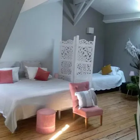 Alojamento de Acomodação e Pequeno-almoço La Maison Botanique
