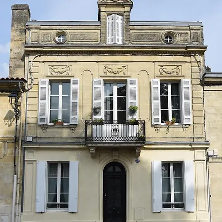 Bed & Breakfast La Maison Botanique 3*