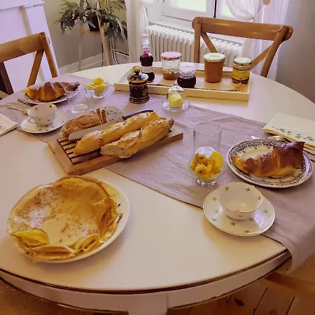לינה וארוחת בוקר La Maison Botanique 3*