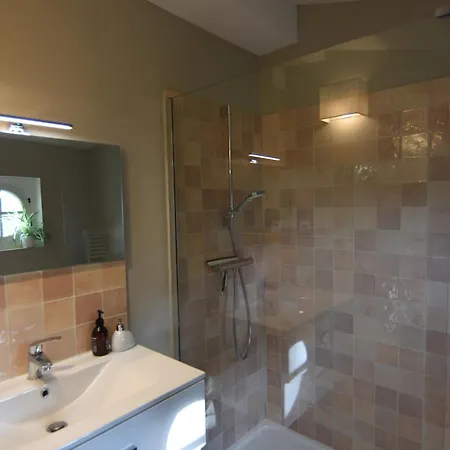 La Maison Botanique 3*