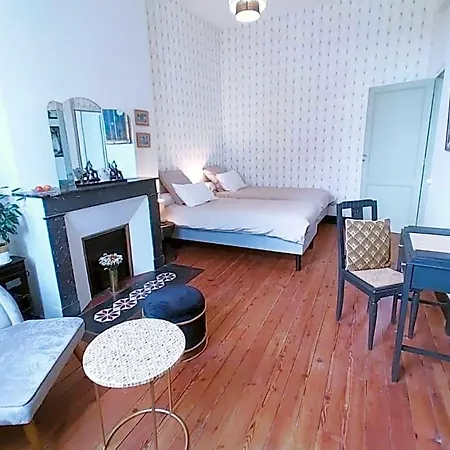 Bed & Breakfast La Maison Botanique 3*