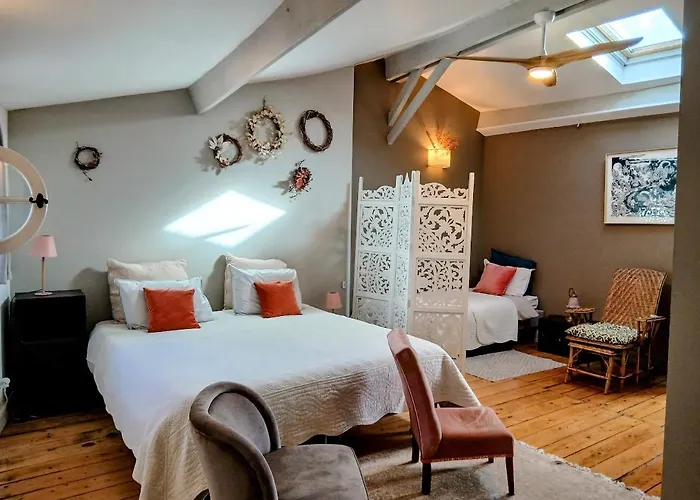 Couette-café La Maison Botanique Castillon-la-Bataille